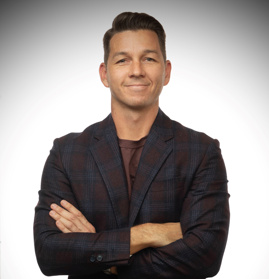 Derek Vail — LiveLendLA